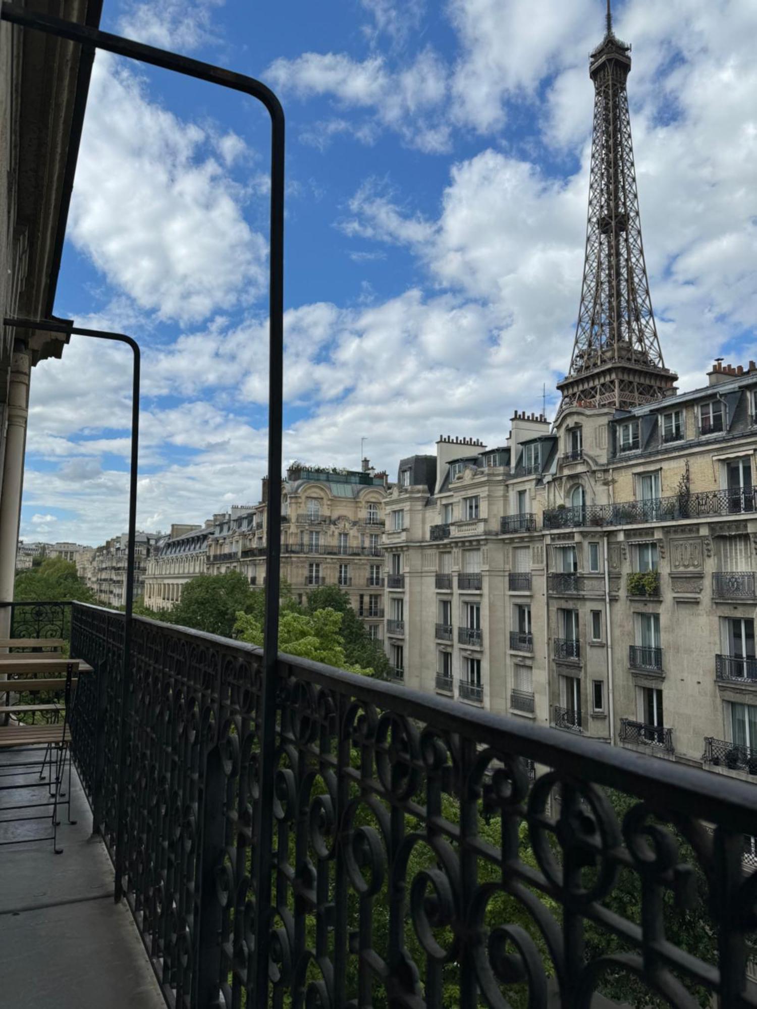 Tour Eiffel 120 M2 Paris