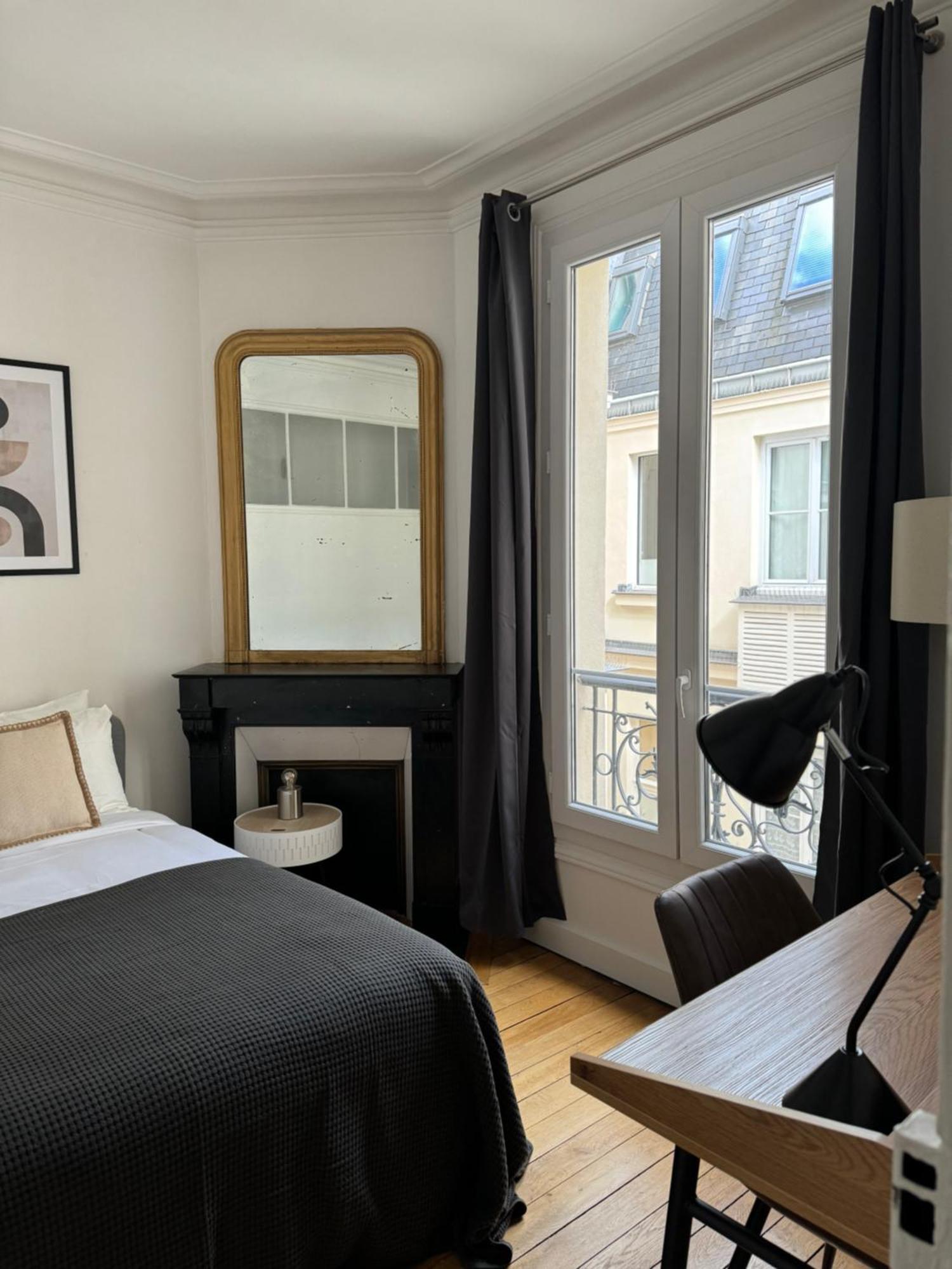 Apartment Tour Eiffel 120 M2 *