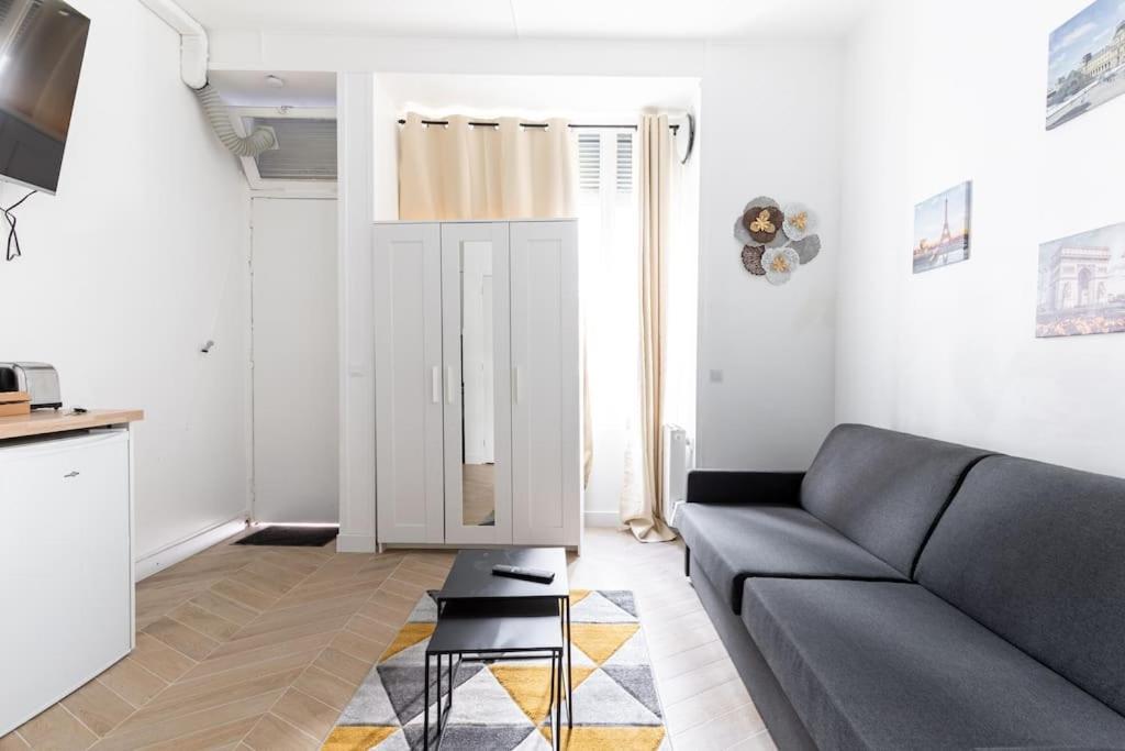 Montmartre/tretaigne : Cosy Studio 2p Apartment