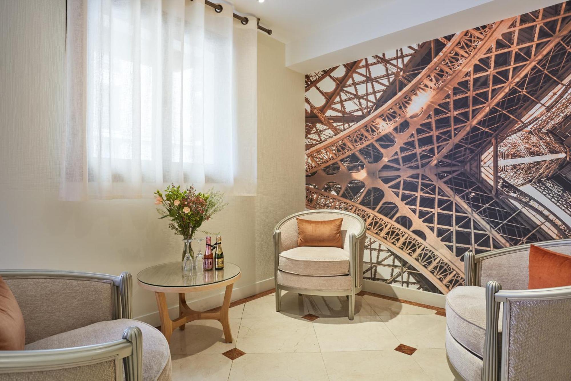 Beaugrenelle Tour Eiffel Hotel 3*