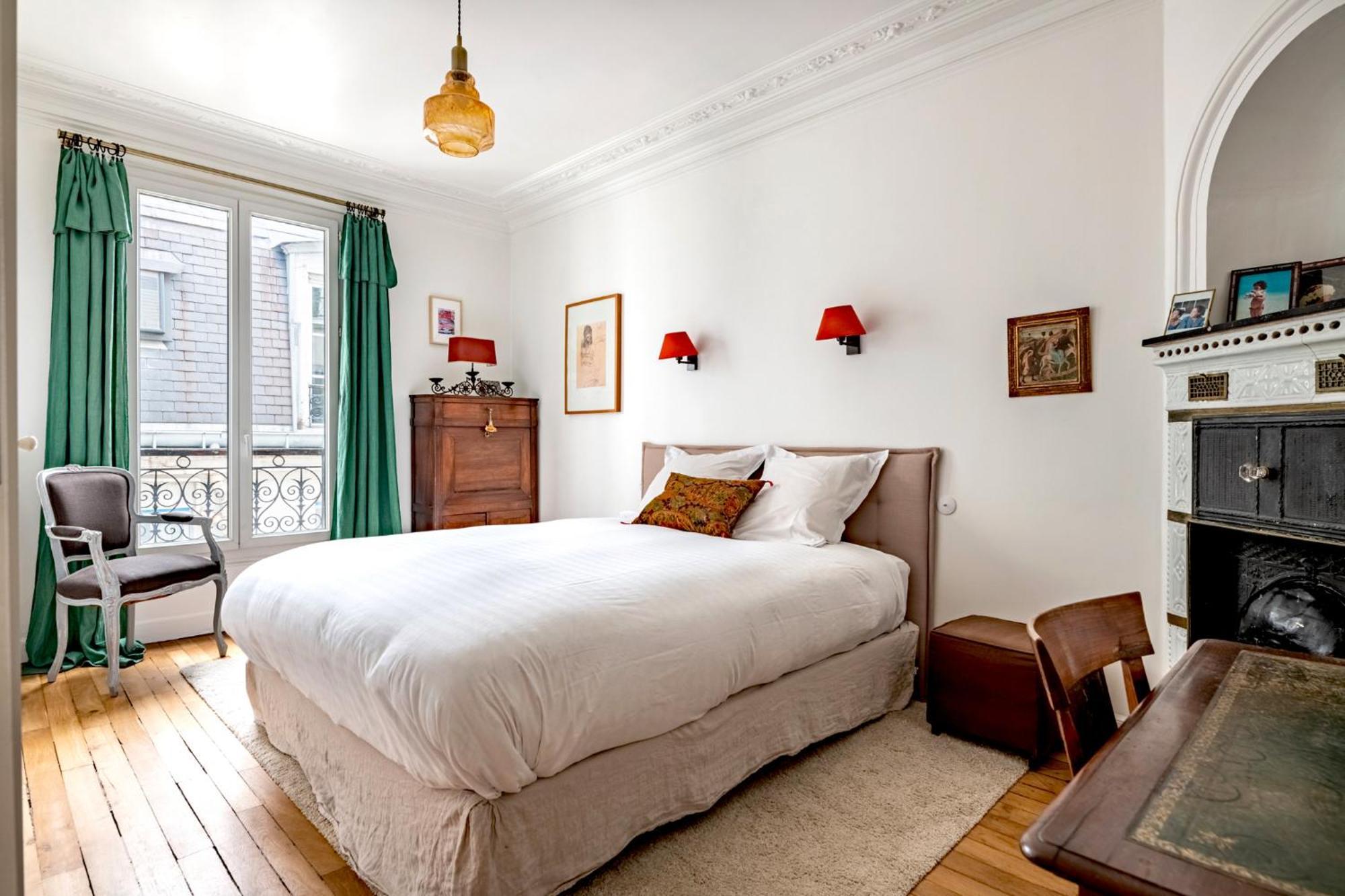 Apartment Veeve - The Hopeful Romantic
