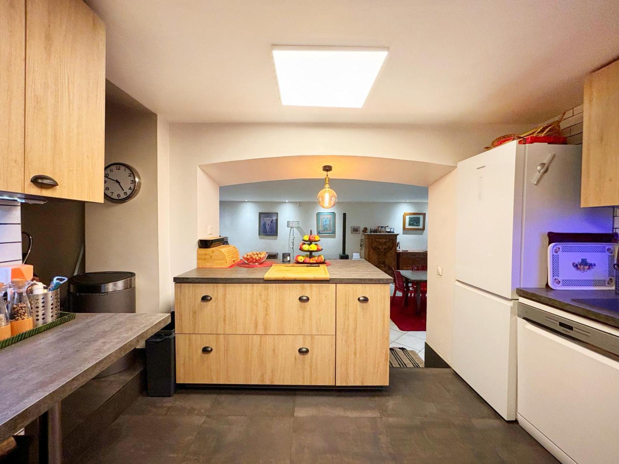 Grand Avec Jardin Privatif A Appartement Paris