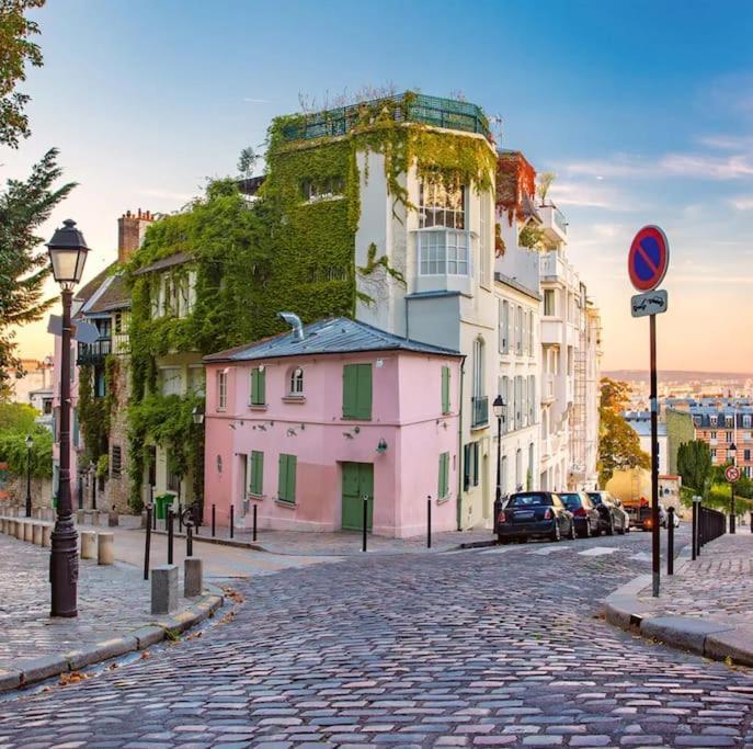 Relax In A Stylish Flat In Montmartre * Paris