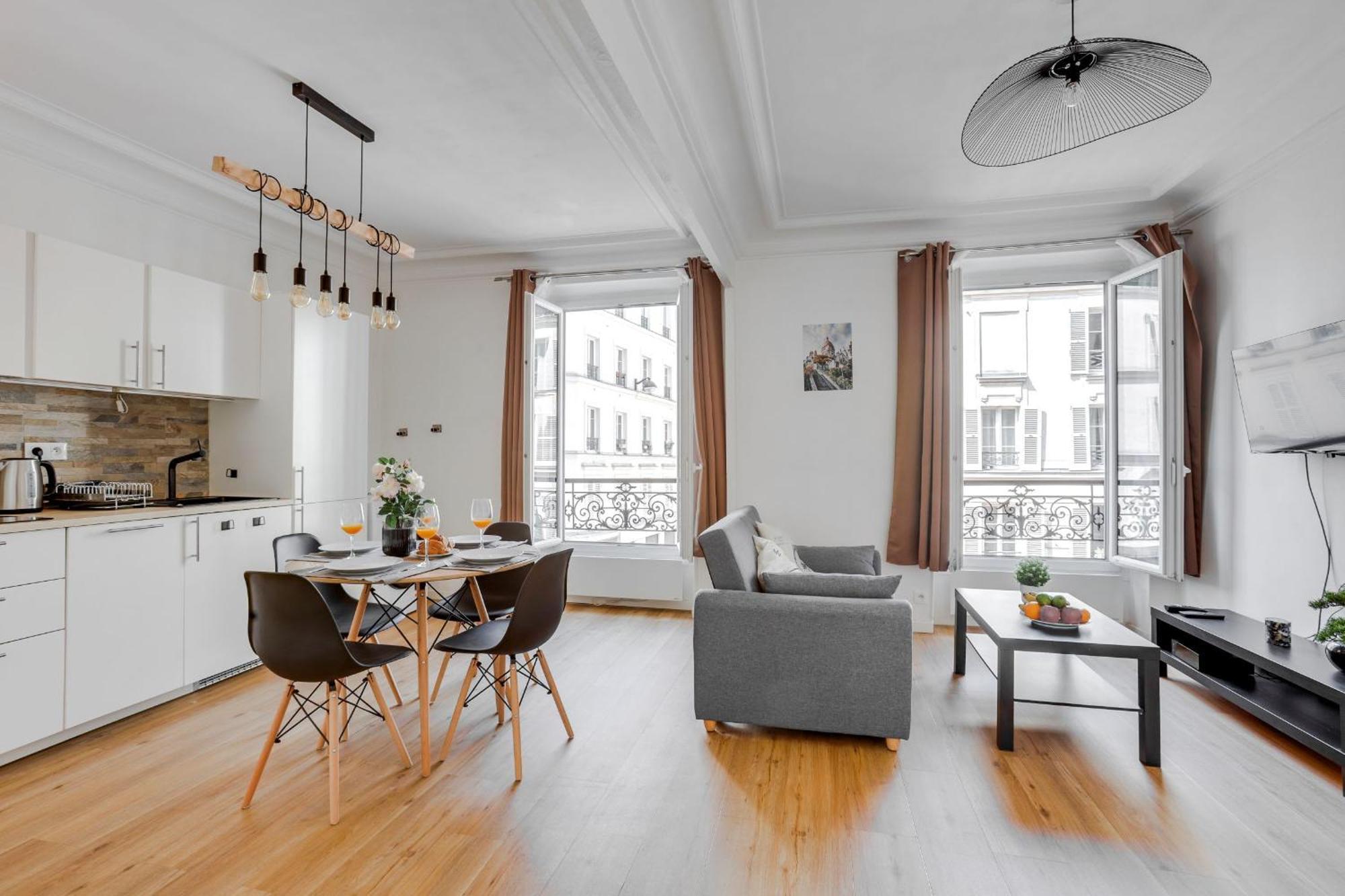 Montmartre & Sacre-coeur - 2br - Cityapartmentstay Apartment *