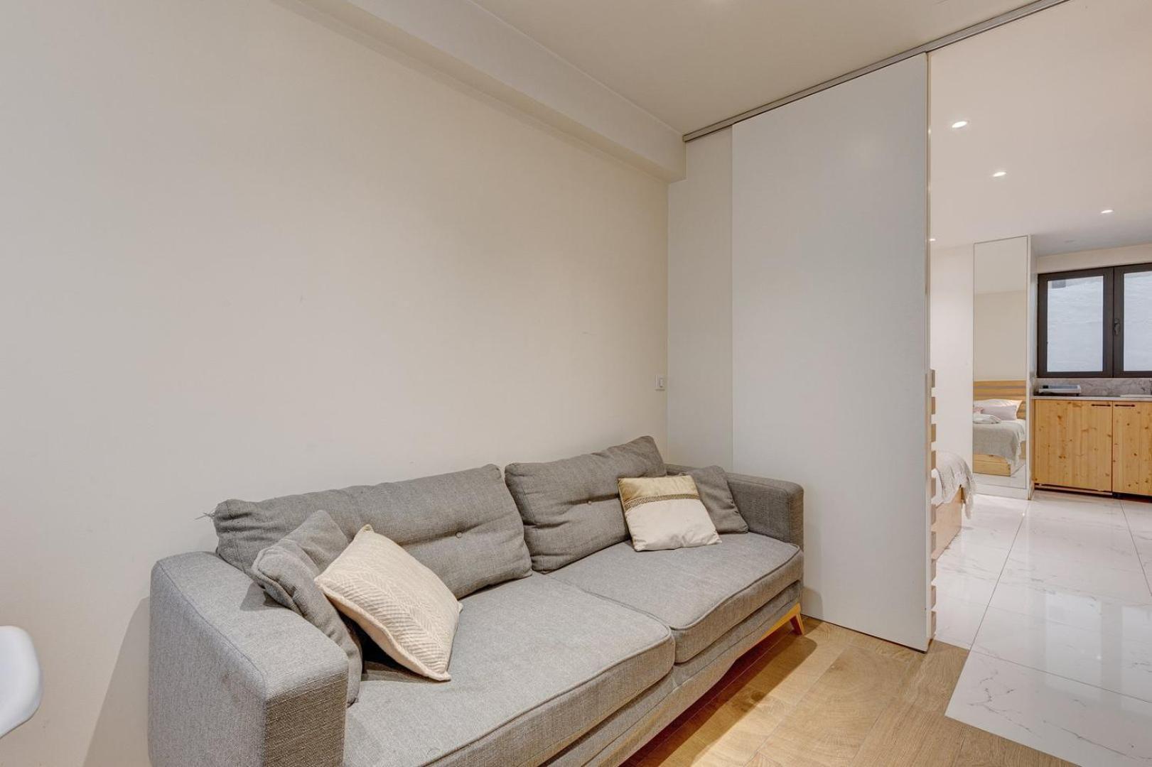 296 Ponceau - Superb In Apartment Paris