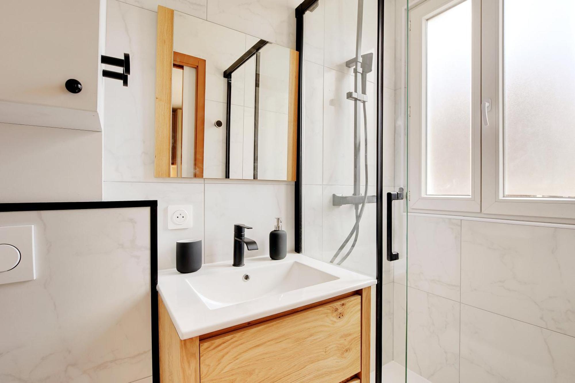 2 Personnes - Tour Eiffel Apartment