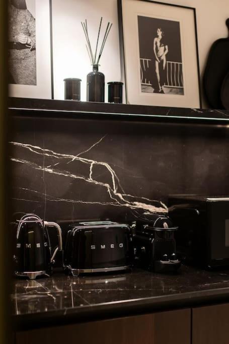 Avenue Montaigne Saint Honore Apartment *