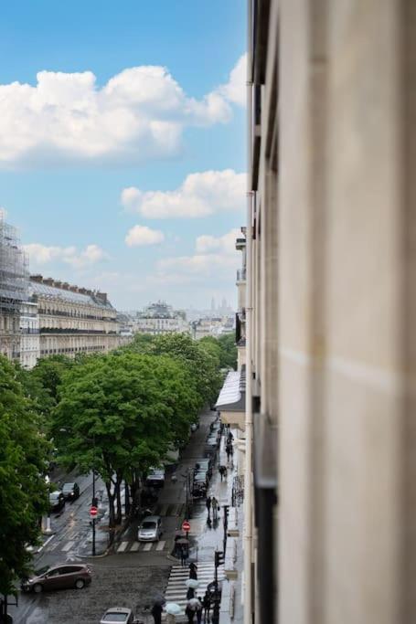 Avenue Montaigne Saint Honore Apartment *