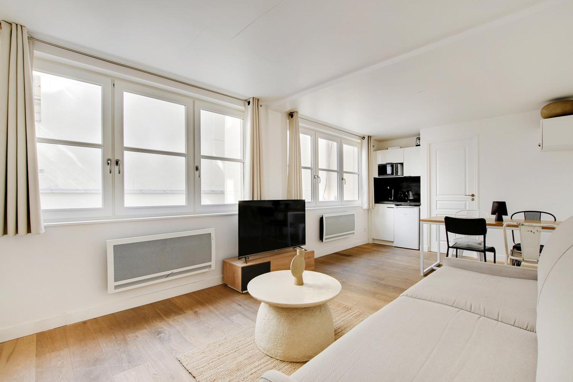 Pick A Flat's In Louvre - Rue Saint-anne * Paris