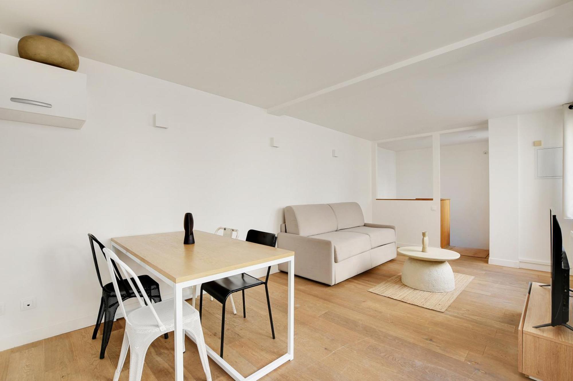 Pick A Flat's In Louvre - Rue Saint-anne Paris