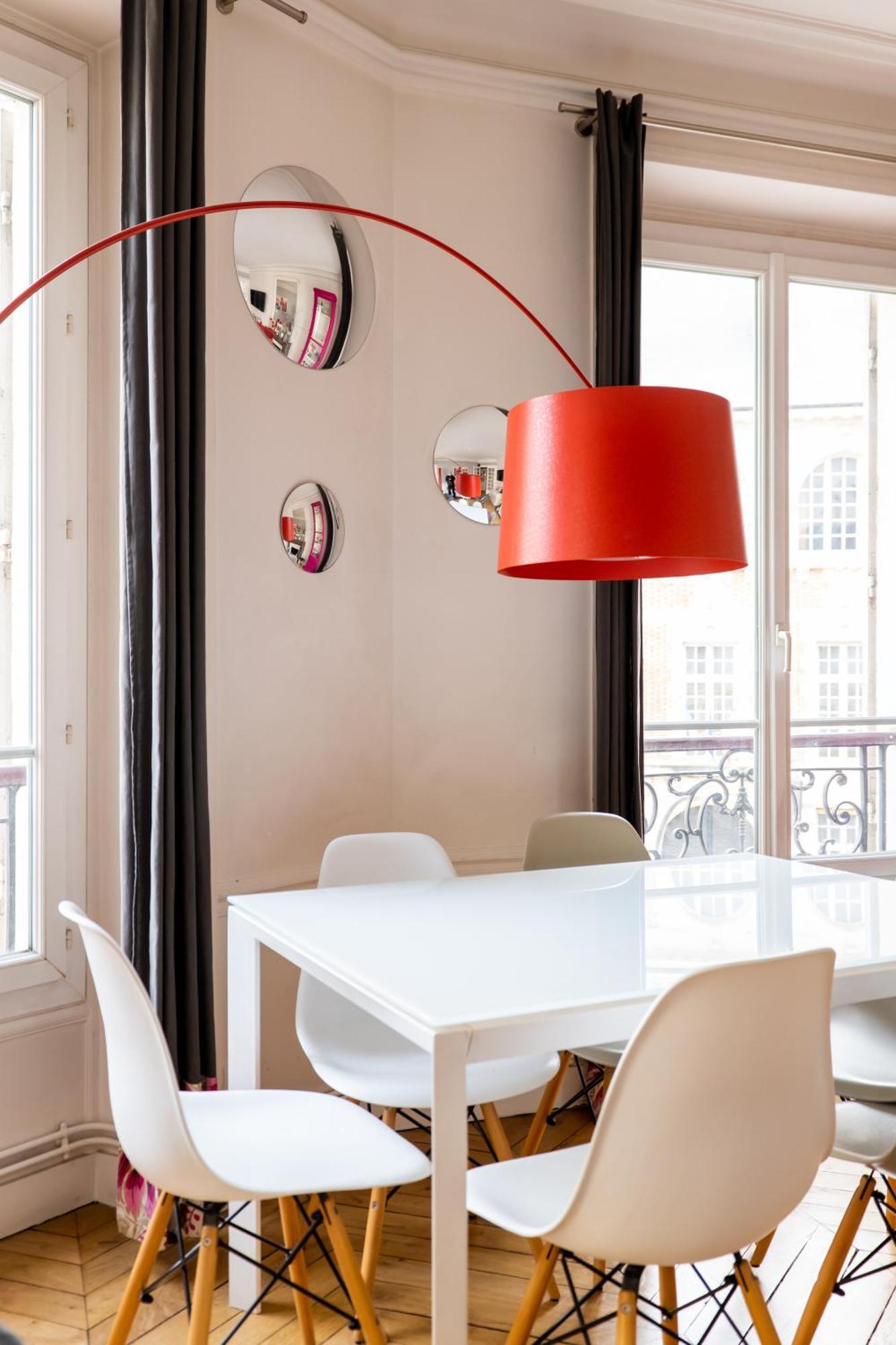 Apartment Veeve - Rouge And Rose Paris