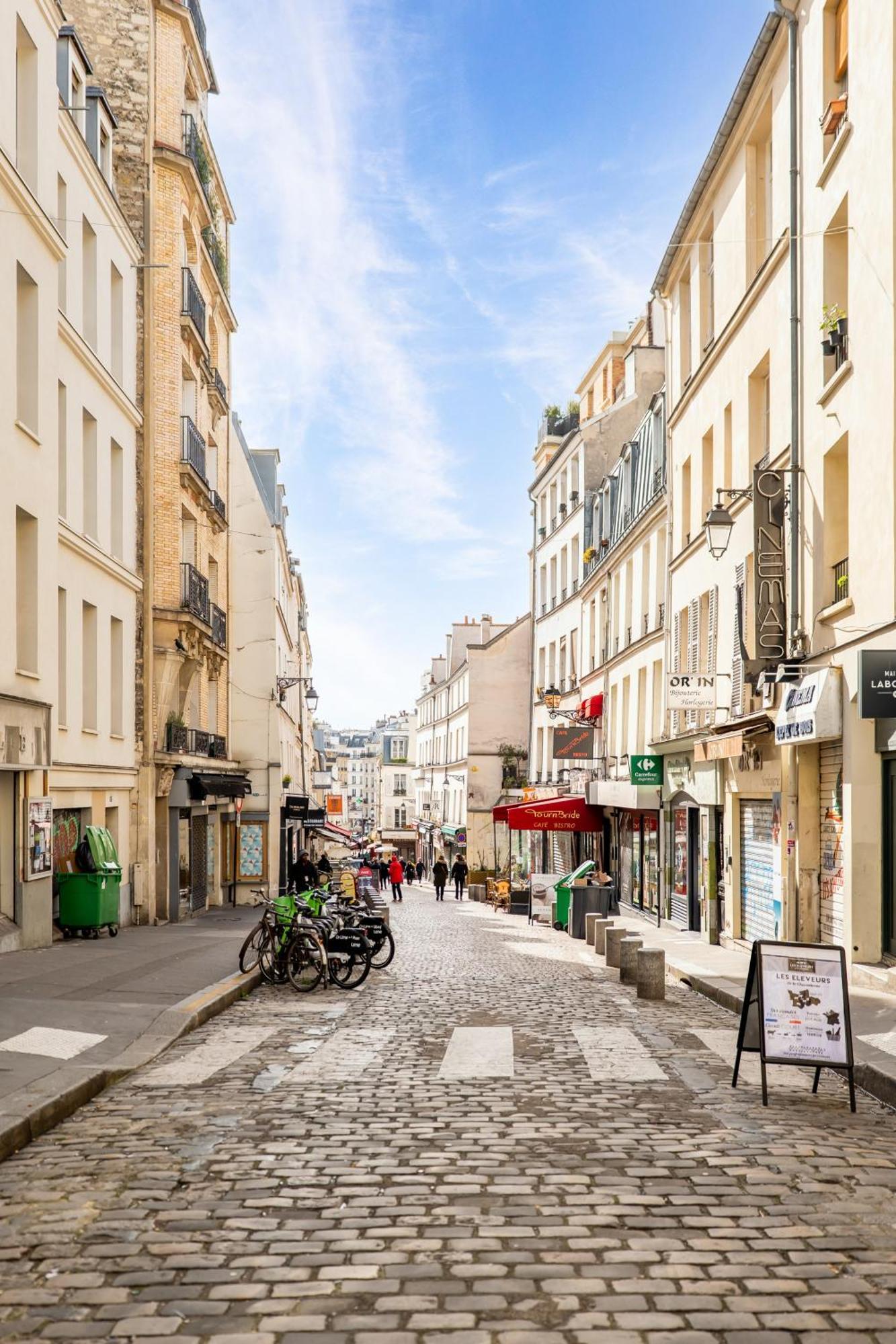 Veeve - Rouge And Rose * Paris