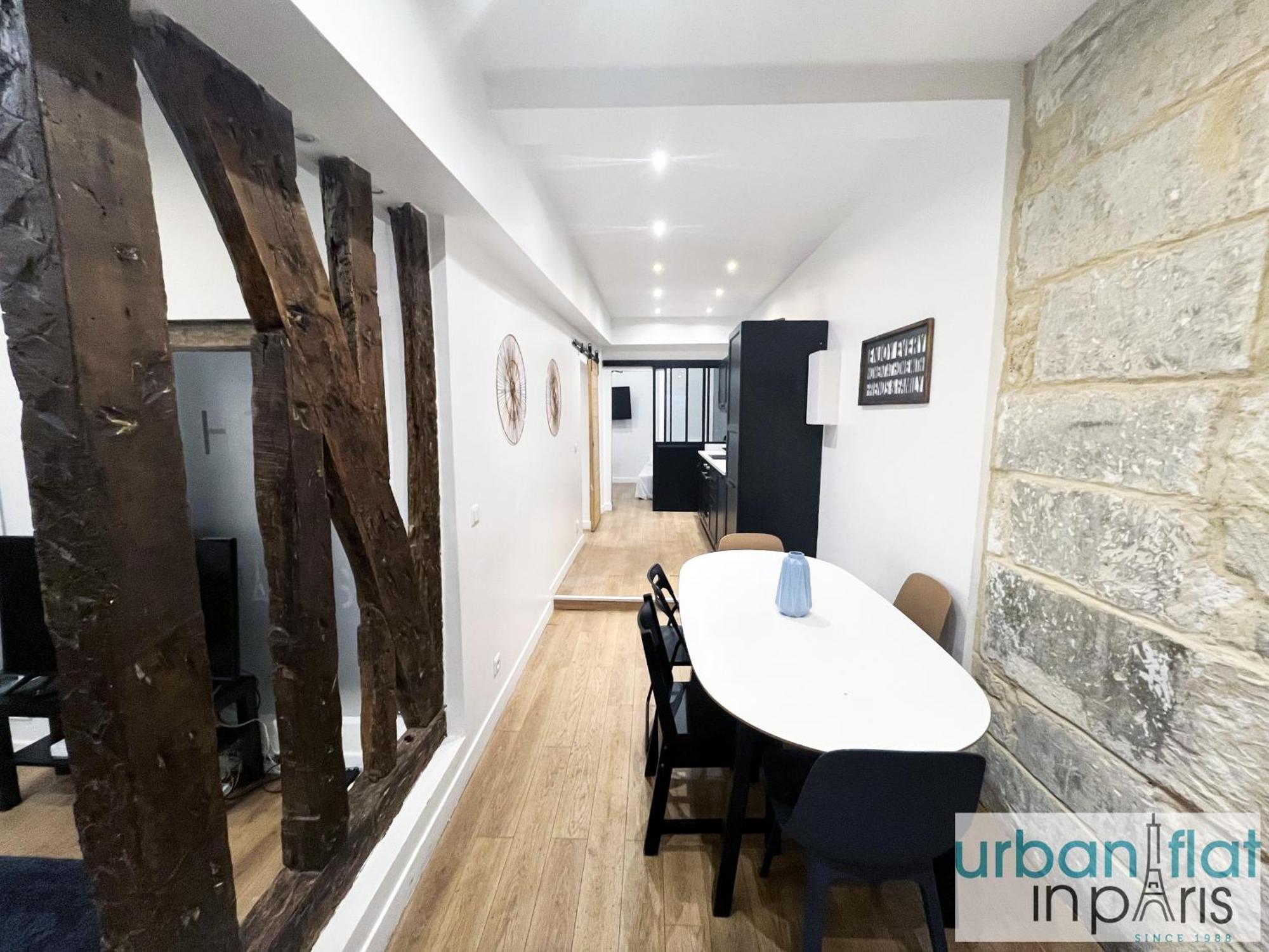 Apartment Urban Flat 52 - Charming 2 Bdr Flat In Center Of Paris