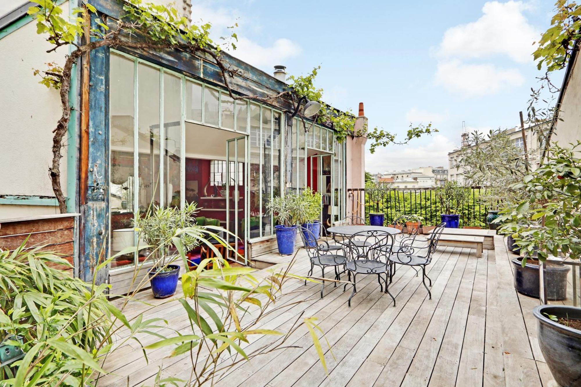 Pick A Flat's Townhouse In Montparnasse - Boulevard Du Montparnasse Apartment Paris