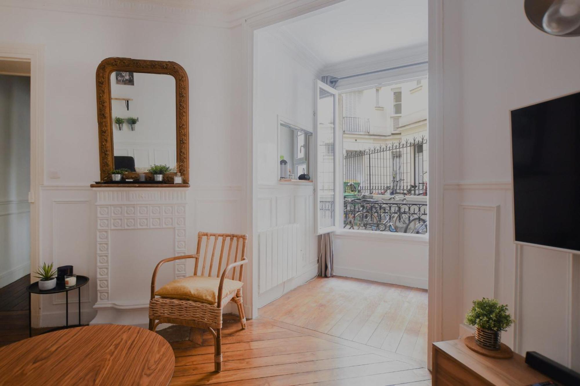 Cozy 51 M In The Heart Of Gobelins Apartment Paris
