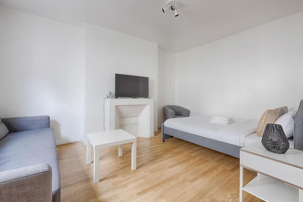 Rodier Condorcet Charming 1br Appartement Paris