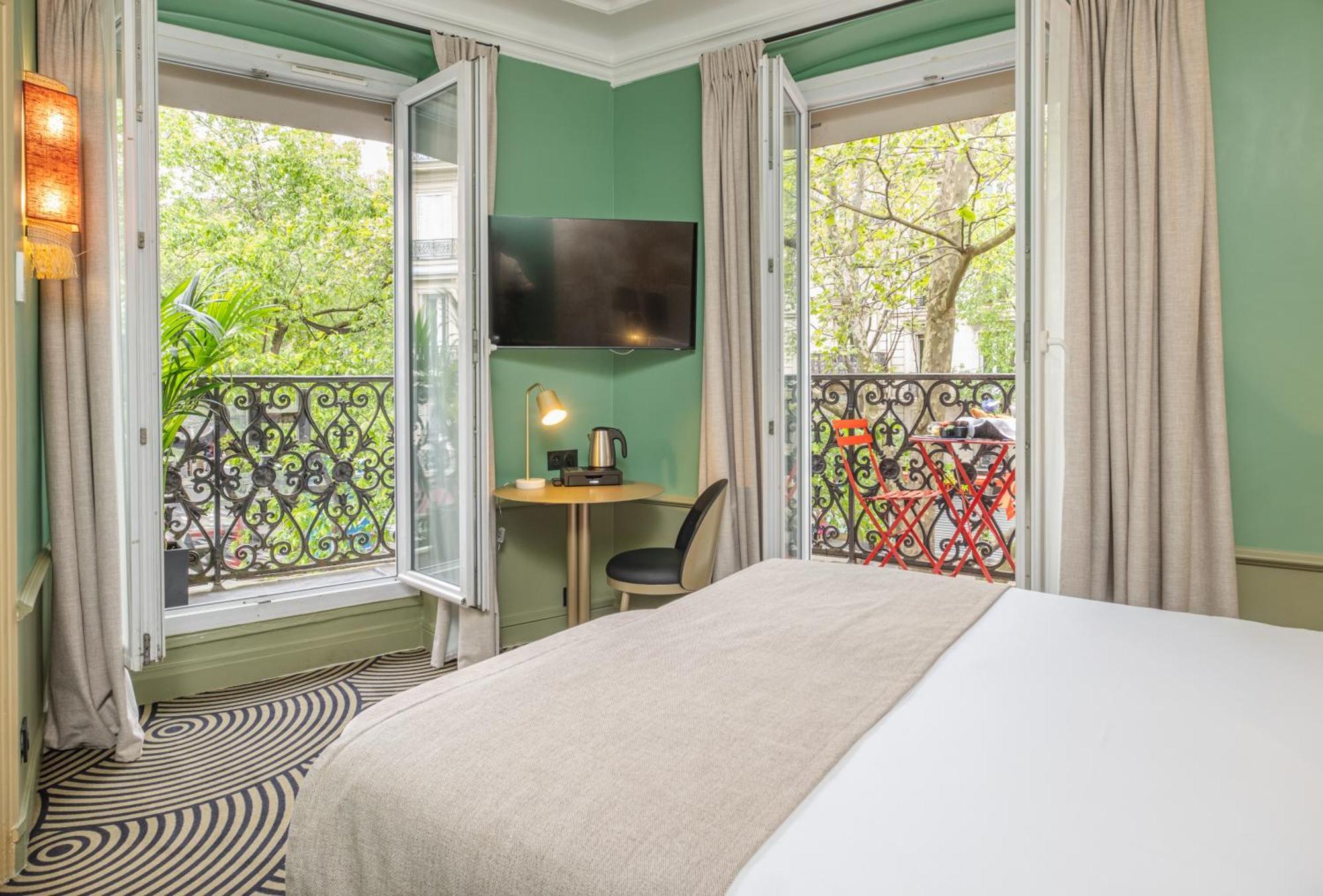 Avalon 3* Paris
