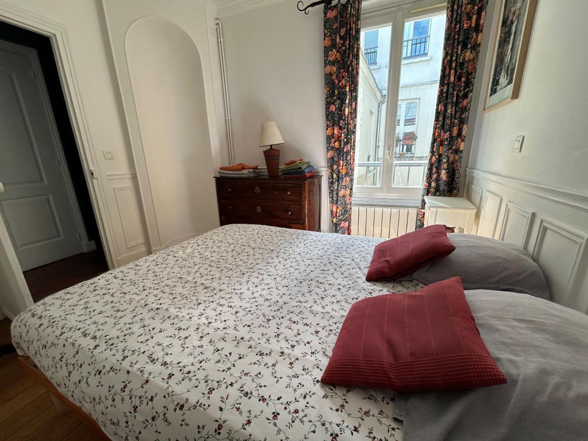 Jean Moulin Apartment