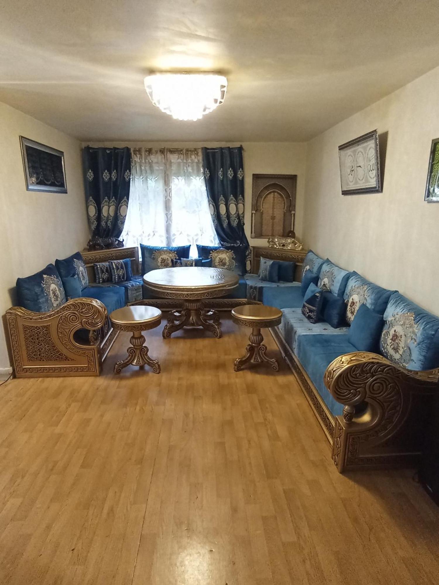 Grand 11eme Appartement