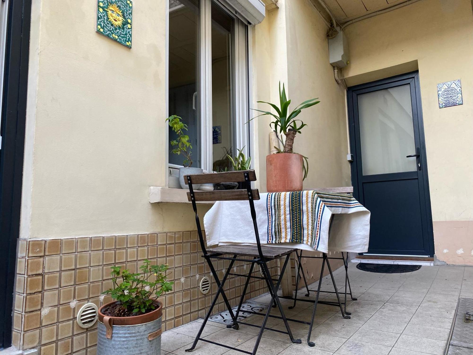 Avec Exterieur 13 Apartment