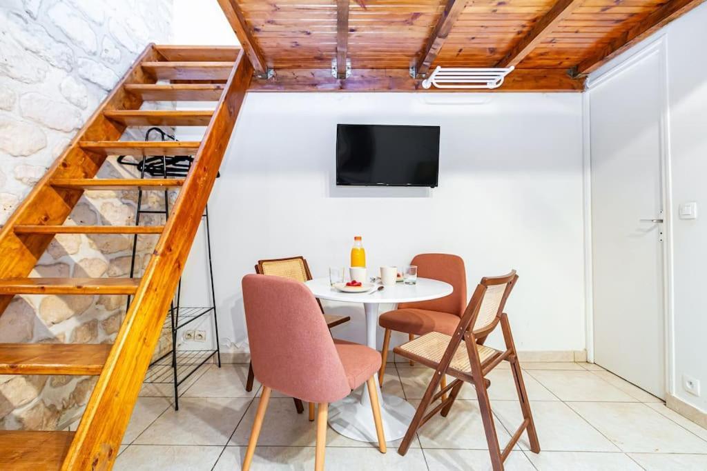Proche Nation - Iii Apartment