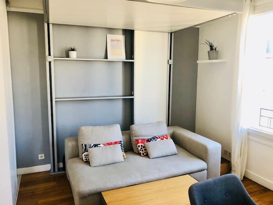 Cosy Studio Near Public Transport Appartement *