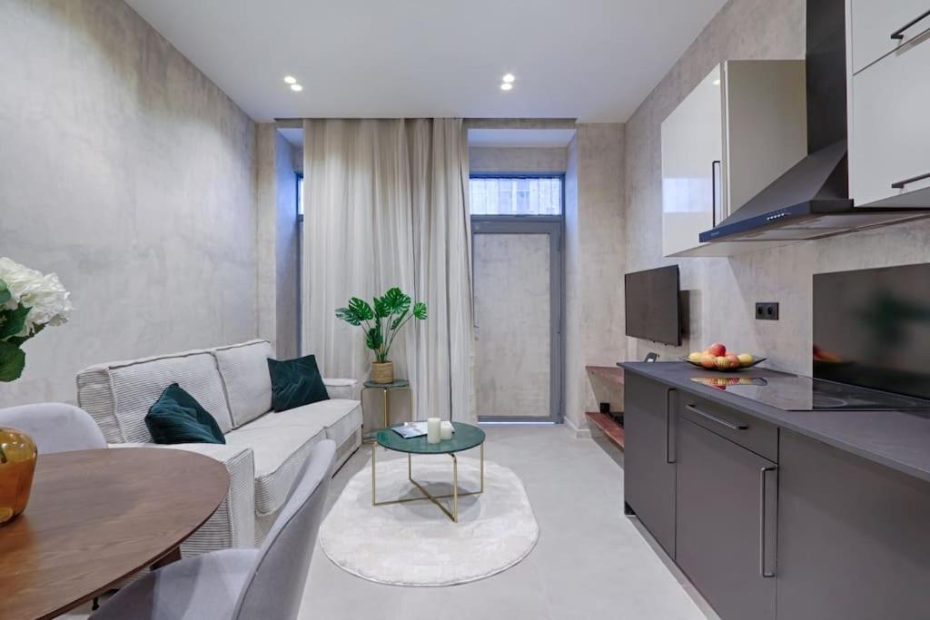 Appartement Charonne/voltaire : Cosy 4p *