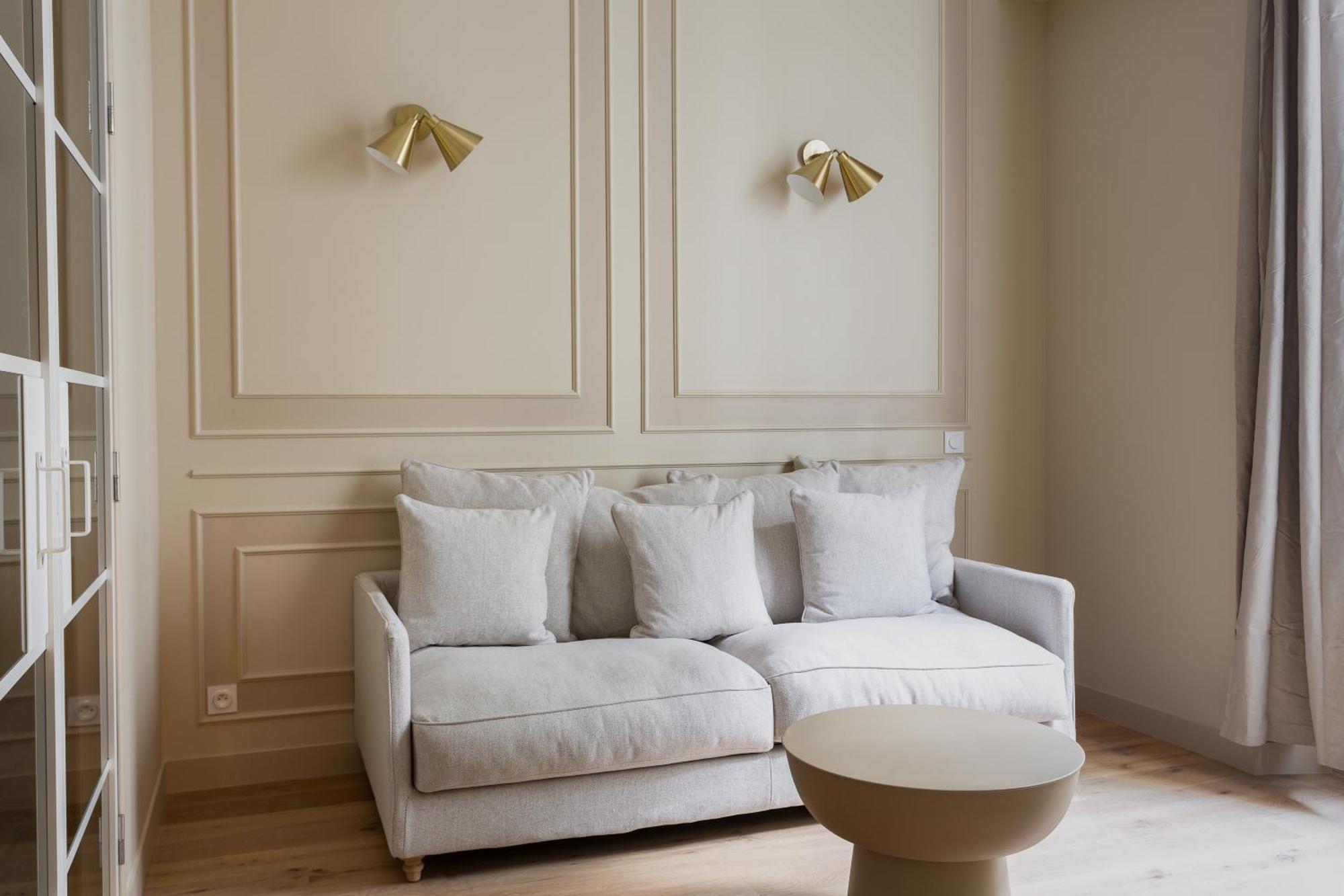 The Edouard Vii Apartment *
