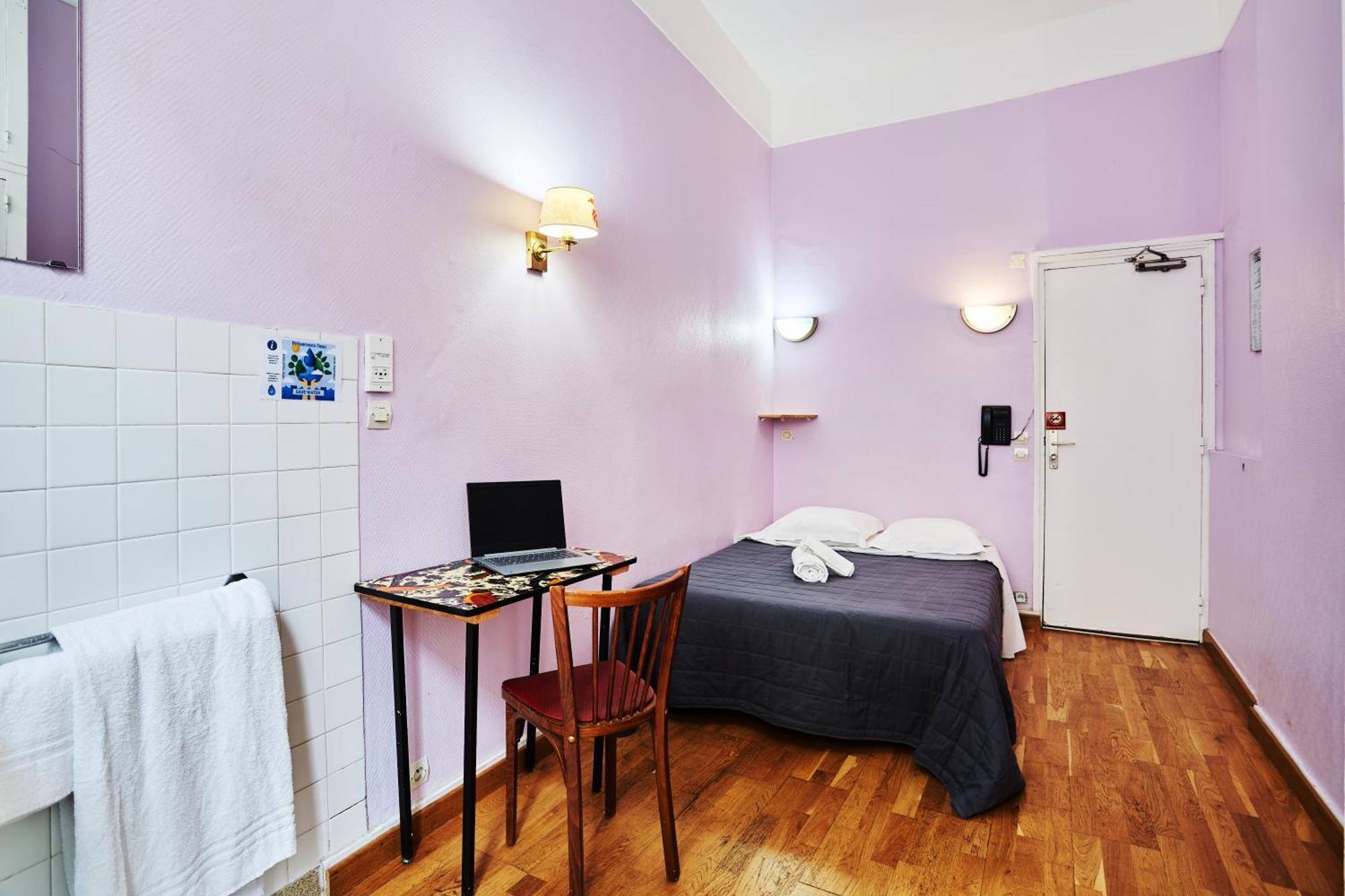 Tiquetonne Hotel *