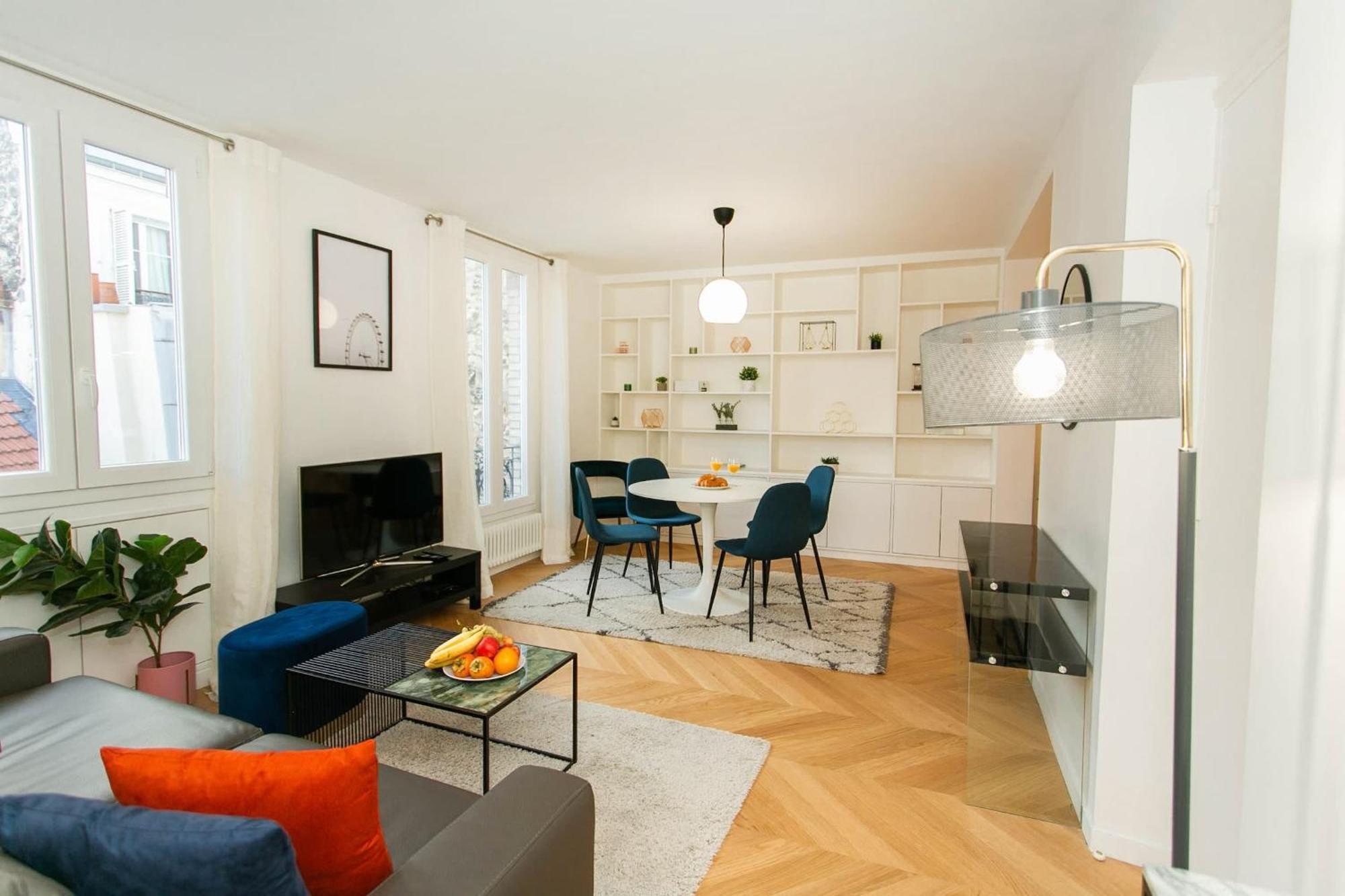 Haussmann - 2br Near Champs-elysees - Cityapartmentstay Apartment *