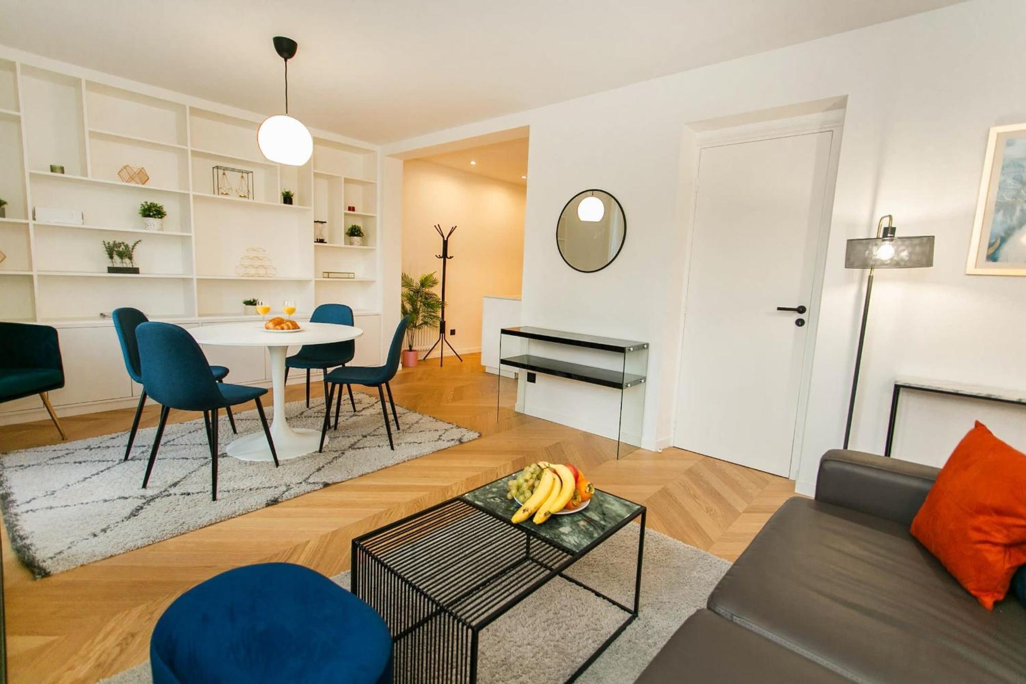 Haussmann - 2br Near Champs-elysees - Cityapartmentstay Apartment Paris