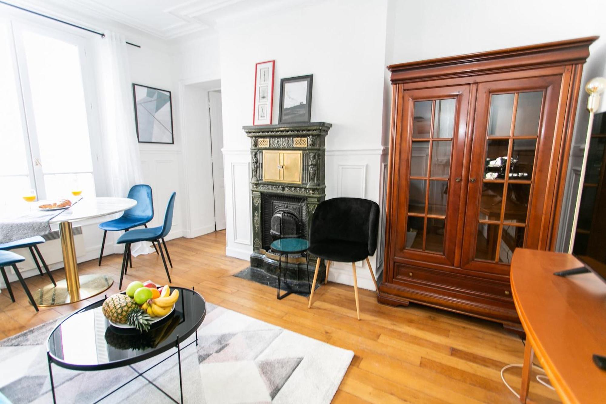Apartment Marche 2Br Cosy Paris