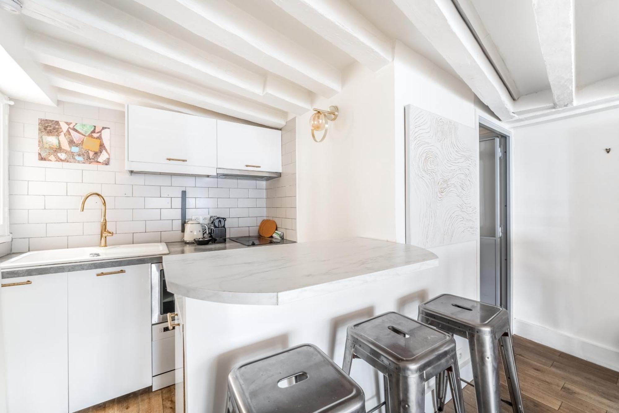 Charming Flat Montorgueil