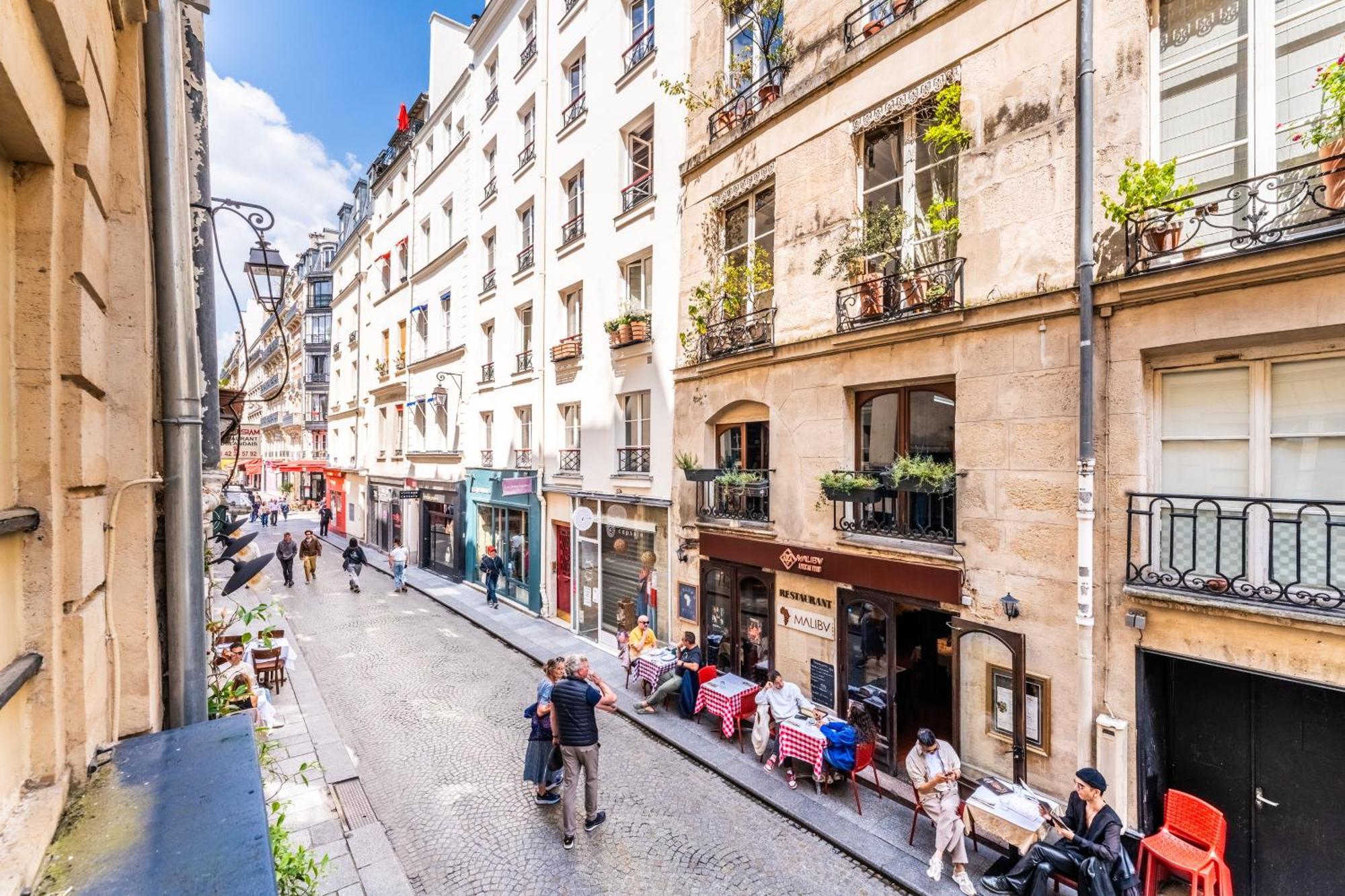 Charming Flat Montorgueil