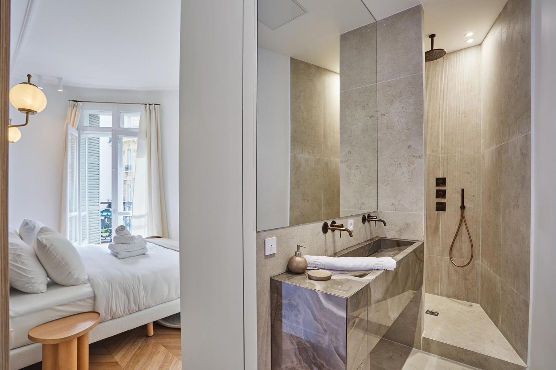 Opera Vendome By Prestige Apartment