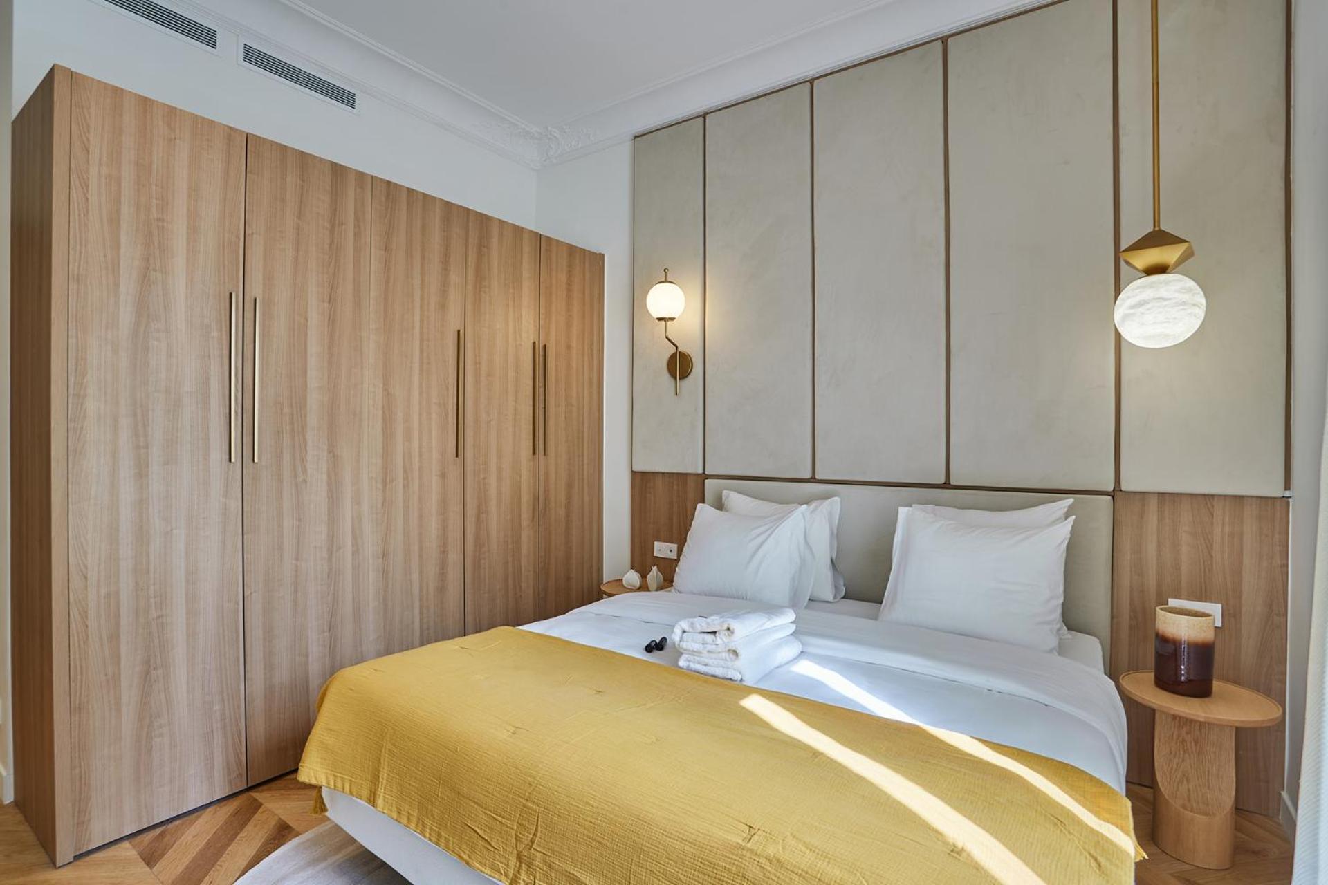 Opera Vendome By Prestige Apartment *