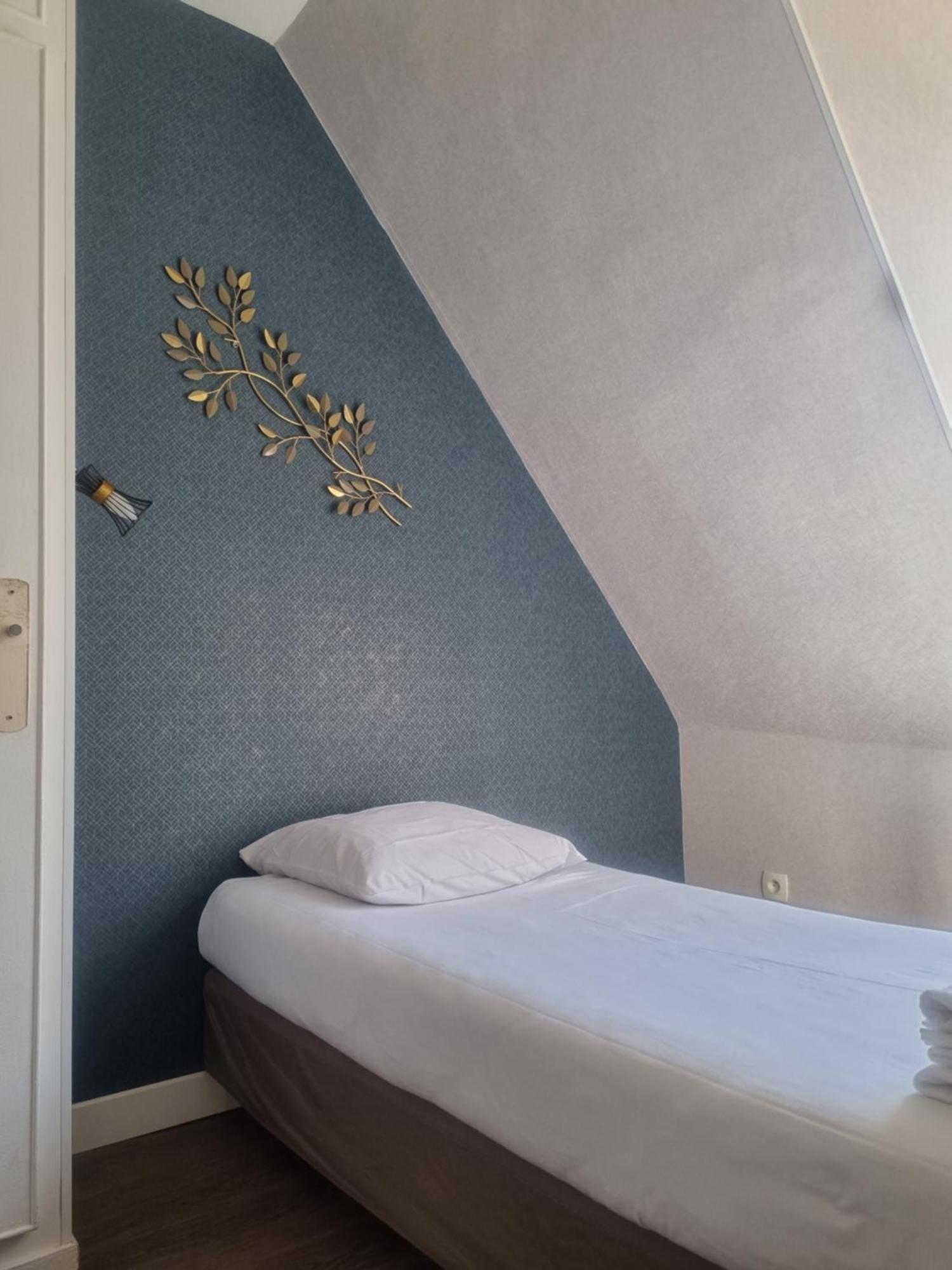 Eiffel Kensington Hotel Paris