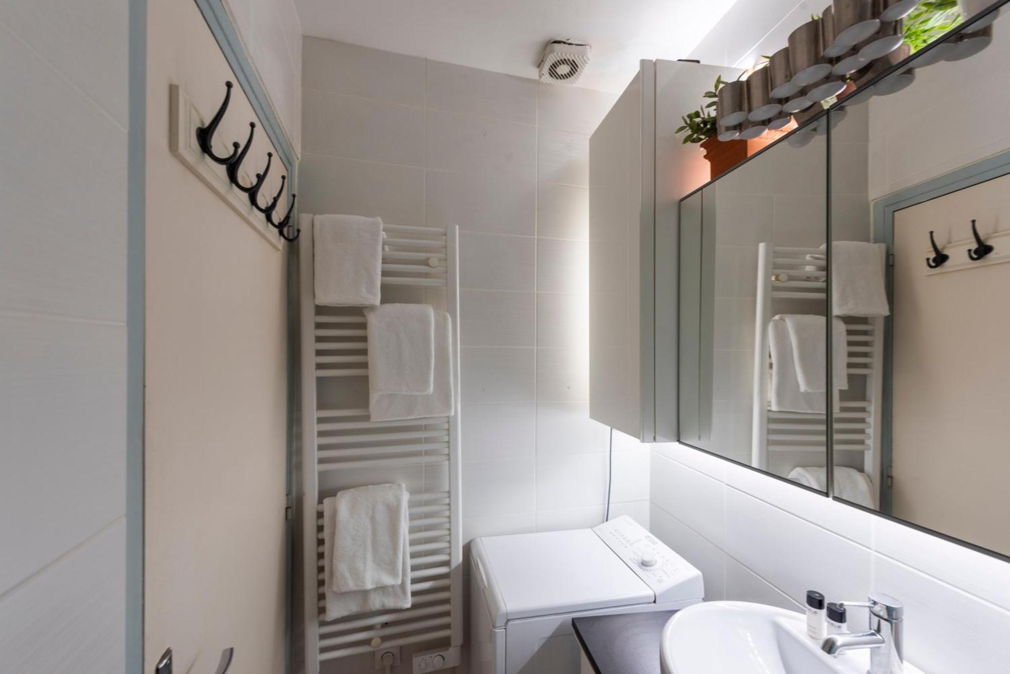 Apartment Montmartre-appartement Climatise -3min Sacre-coeur *