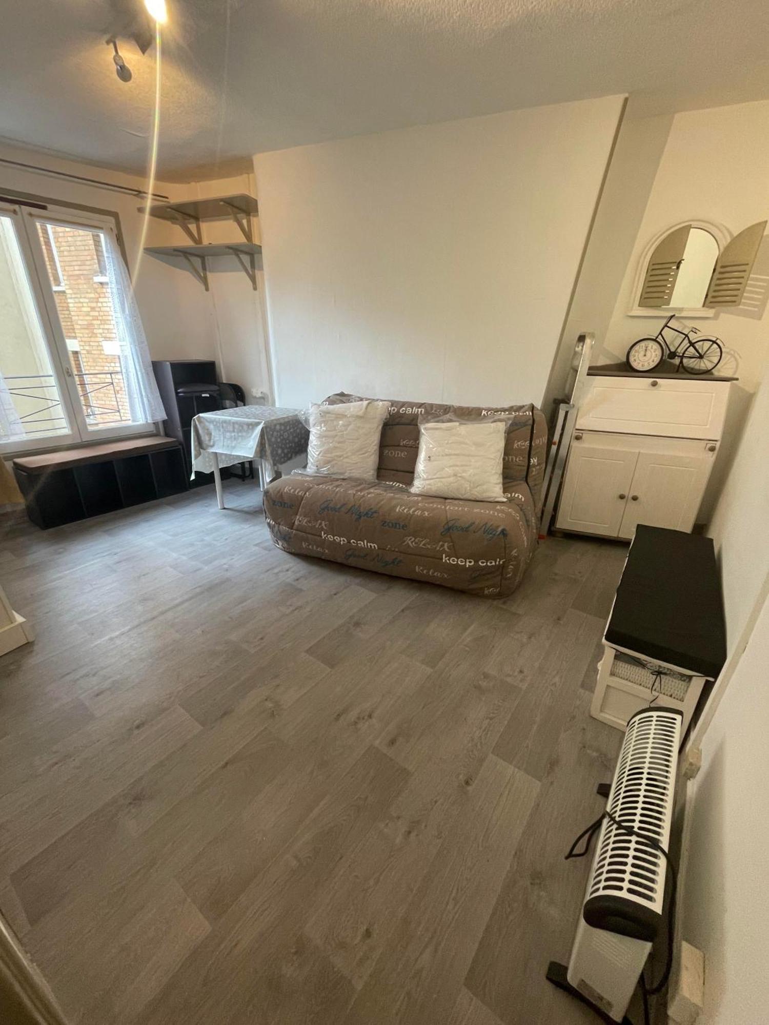 Apartment 10 Canal Saint-martin *