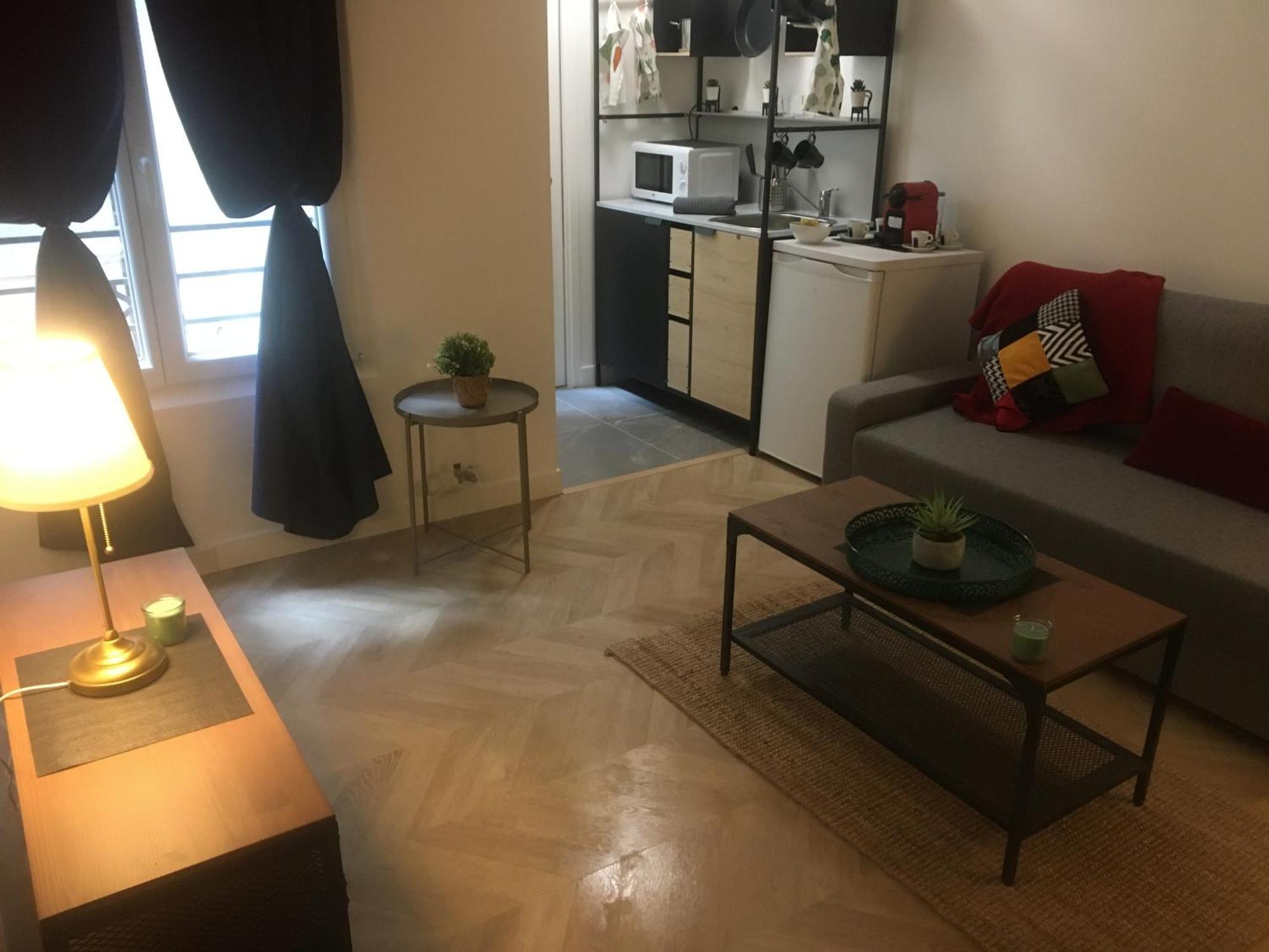 Tour Eiffel Appartement *