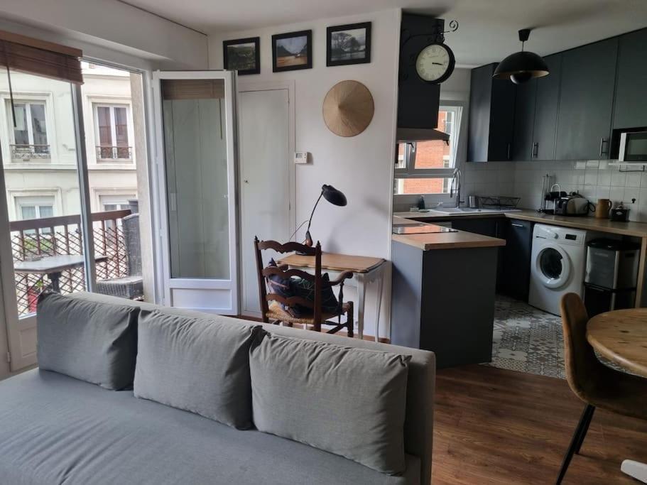 Lumineux Proche Montmartre Appartement Paris