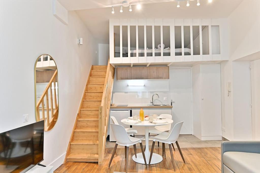 Apartment Loft #marais #rivoli Paris
