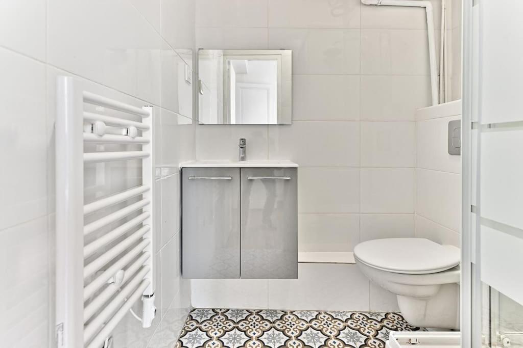 Proche Montparnasse - Rose Appartement Paris
