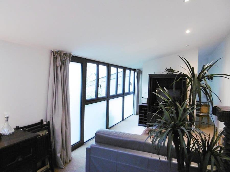 Loft Baron Citycosy Apartment