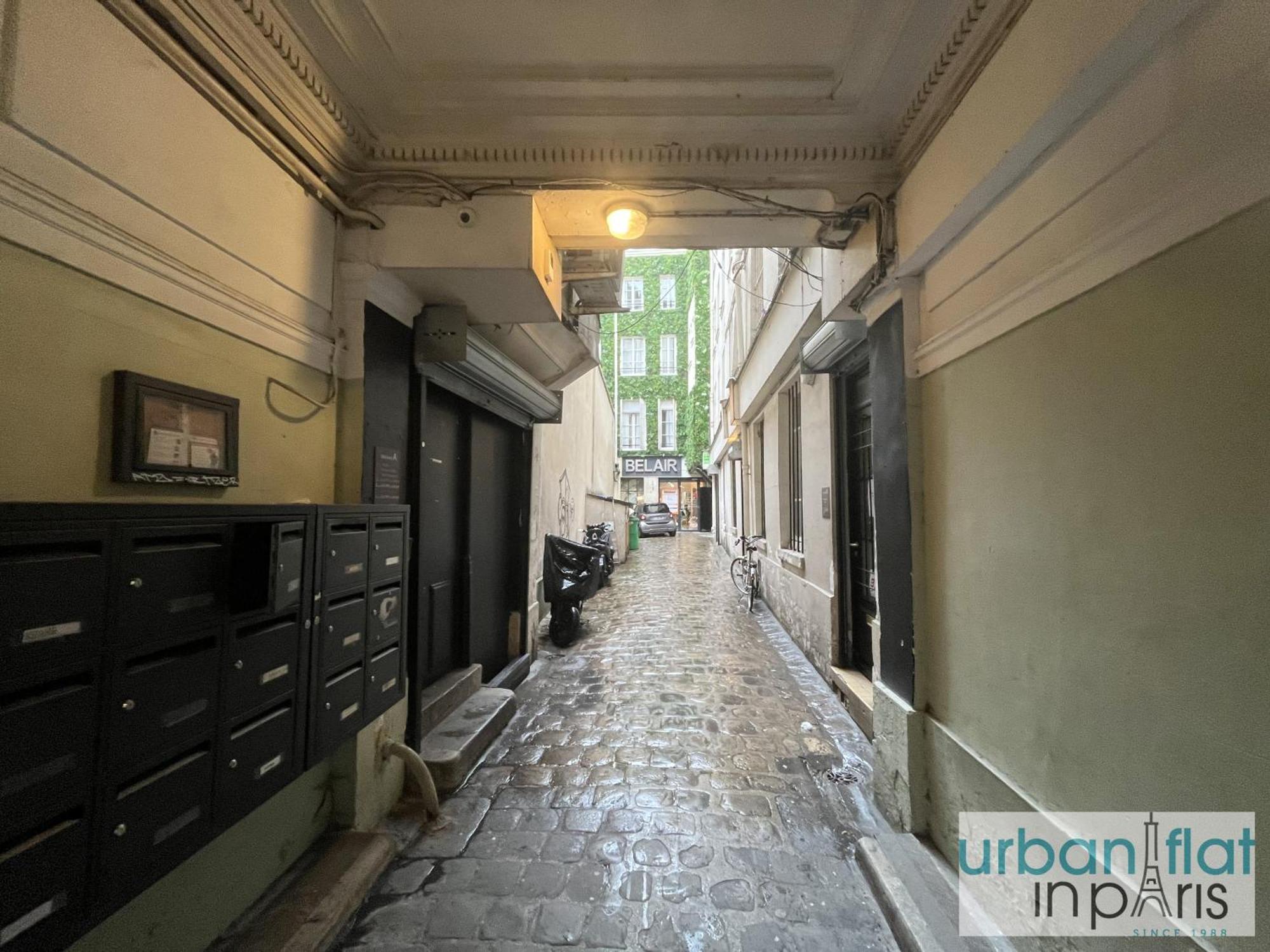 Apartment Urban Flat 176 - Charming 3 Bedroom In Montorgueil Paris