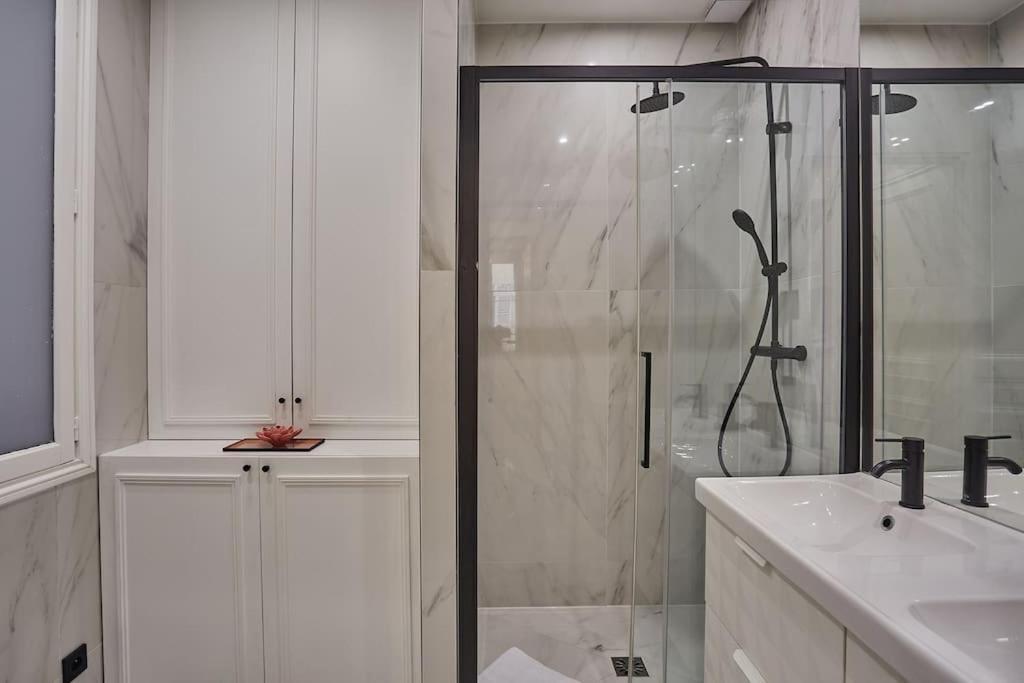 Sublim New Flat Center Of Opera Madeleine Apartment