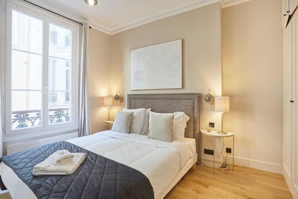Sublim New Flat Center Of Opera Madeleine Apartment Paris