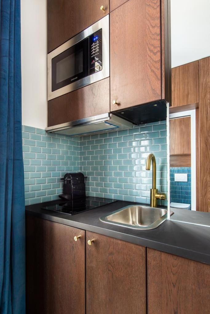 In The Heart Of Nation Charonne Apartment Paris