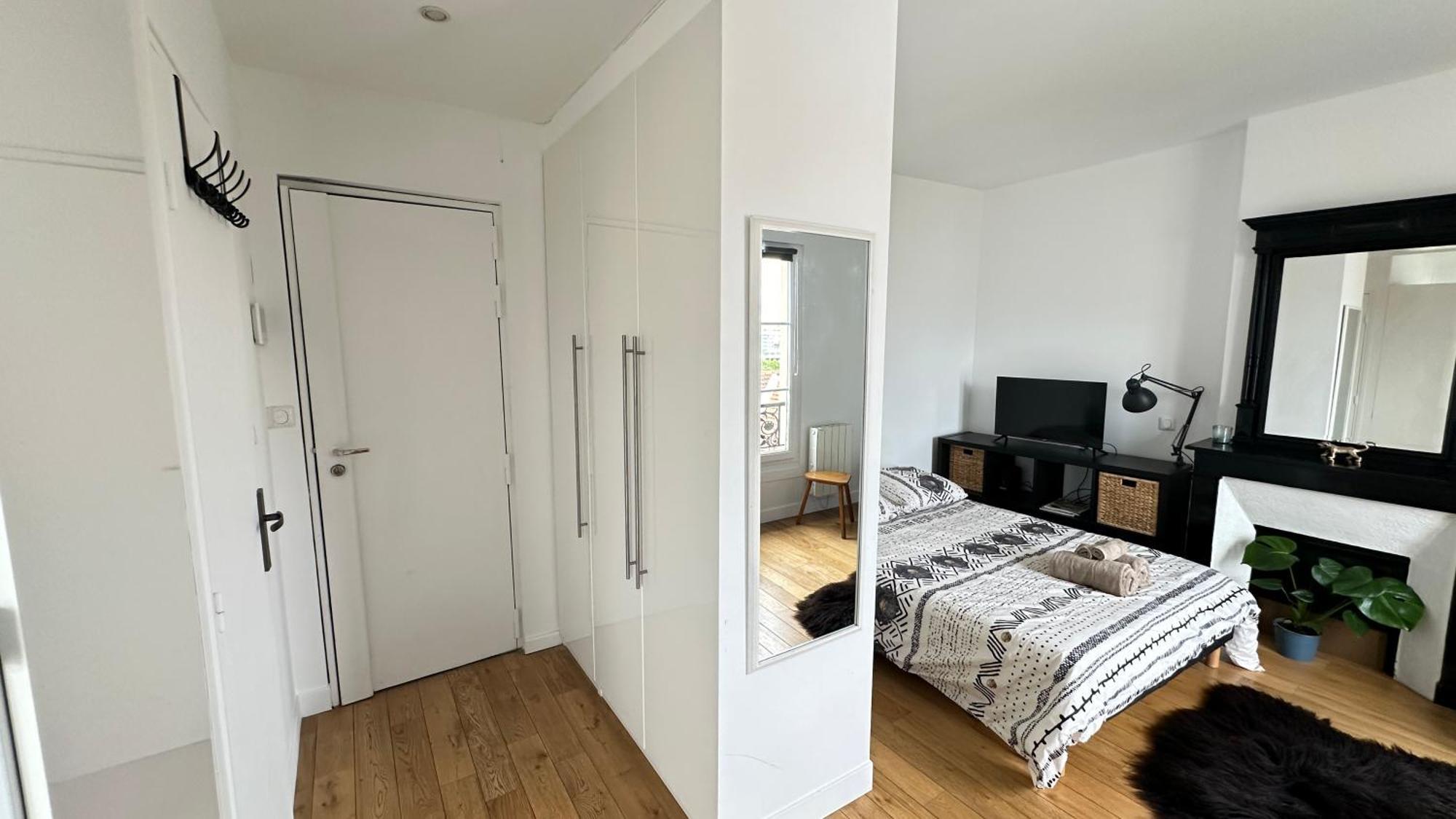 Charmant Studio Au Coeur Du 18e Appartement *