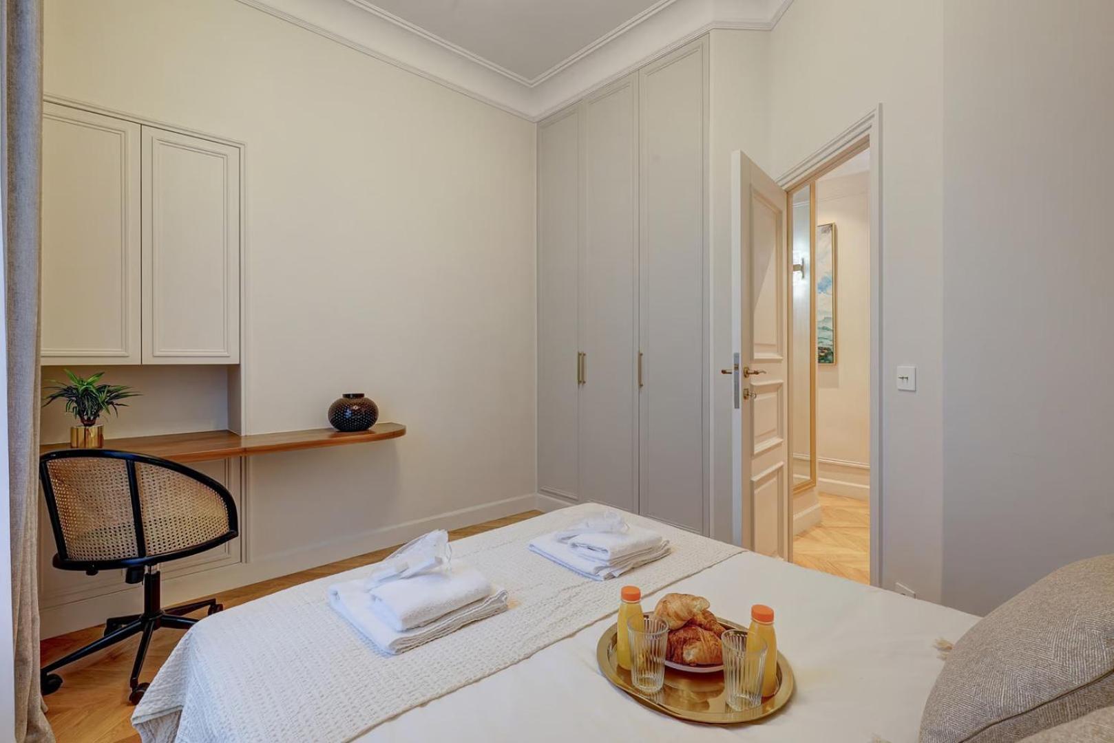 518 Plazo Republique - Superbe Apartment